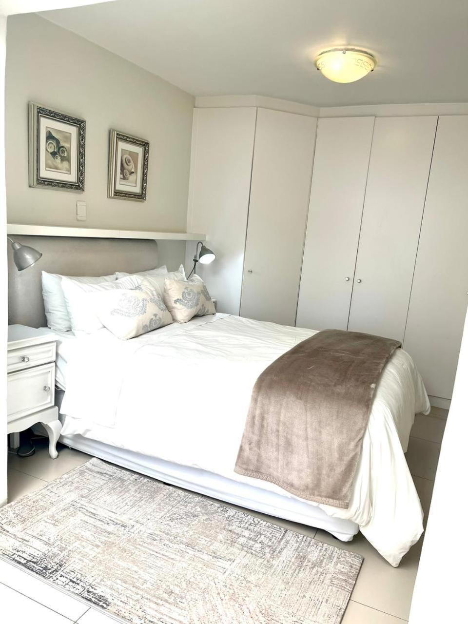 White Waves Beach House Bloubergstrand Eksteriør billede