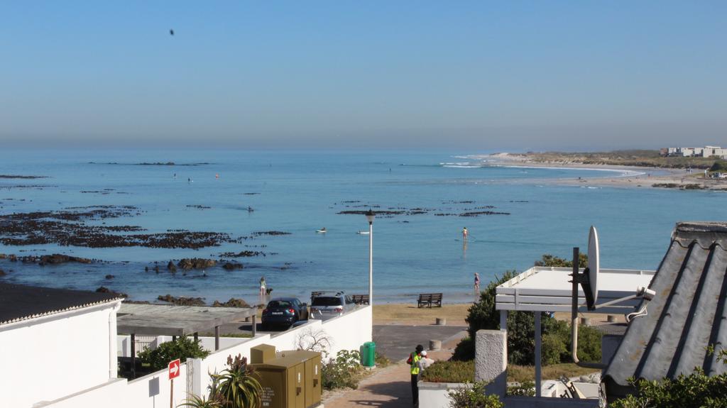 White Waves Beach House Bloubergstrand Eksteriør billede