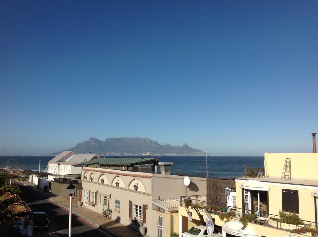 White Waves Beach House Bloubergstrand Eksteriør billede