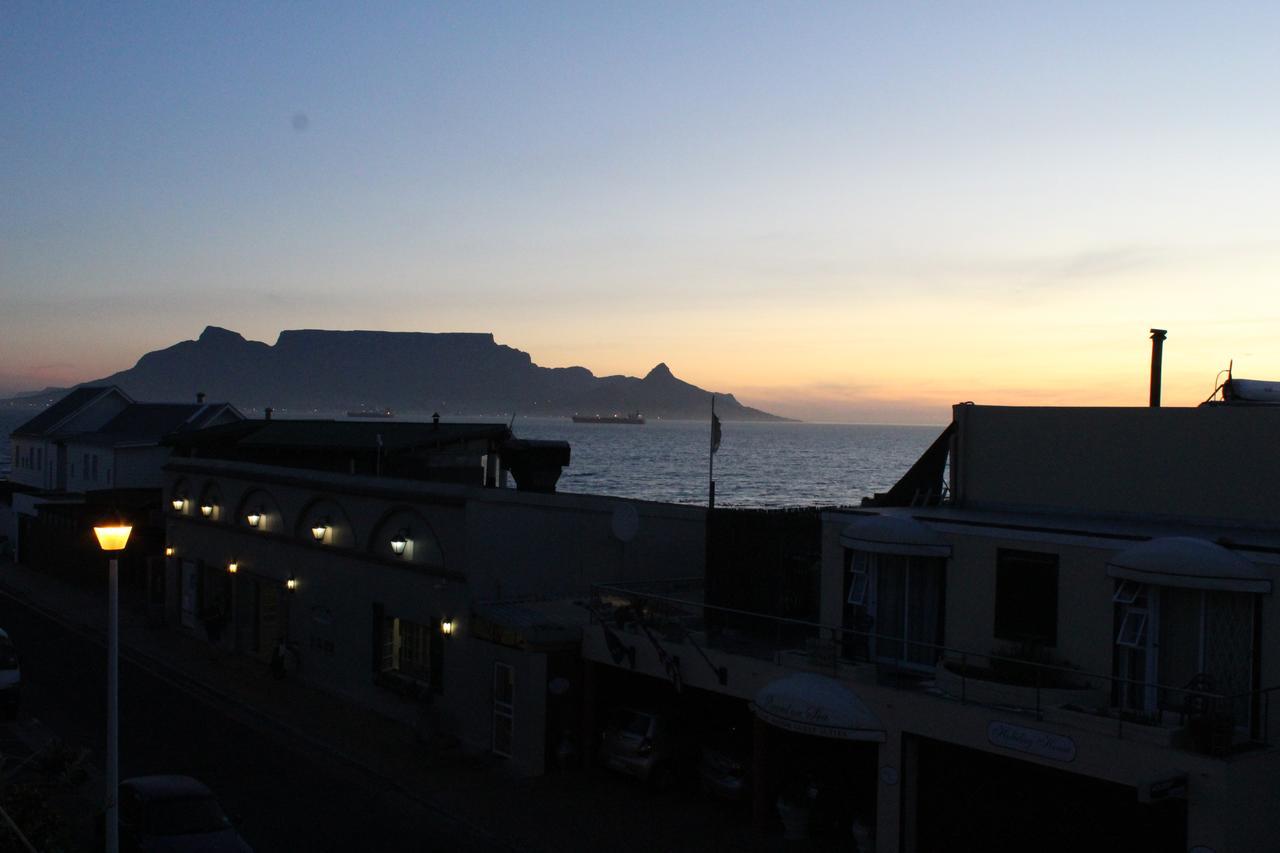 White Waves Beach House Bloubergstrand Eksteriør billede