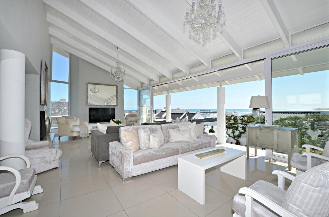 White Waves Beach House Bloubergstrand Eksteriør billede