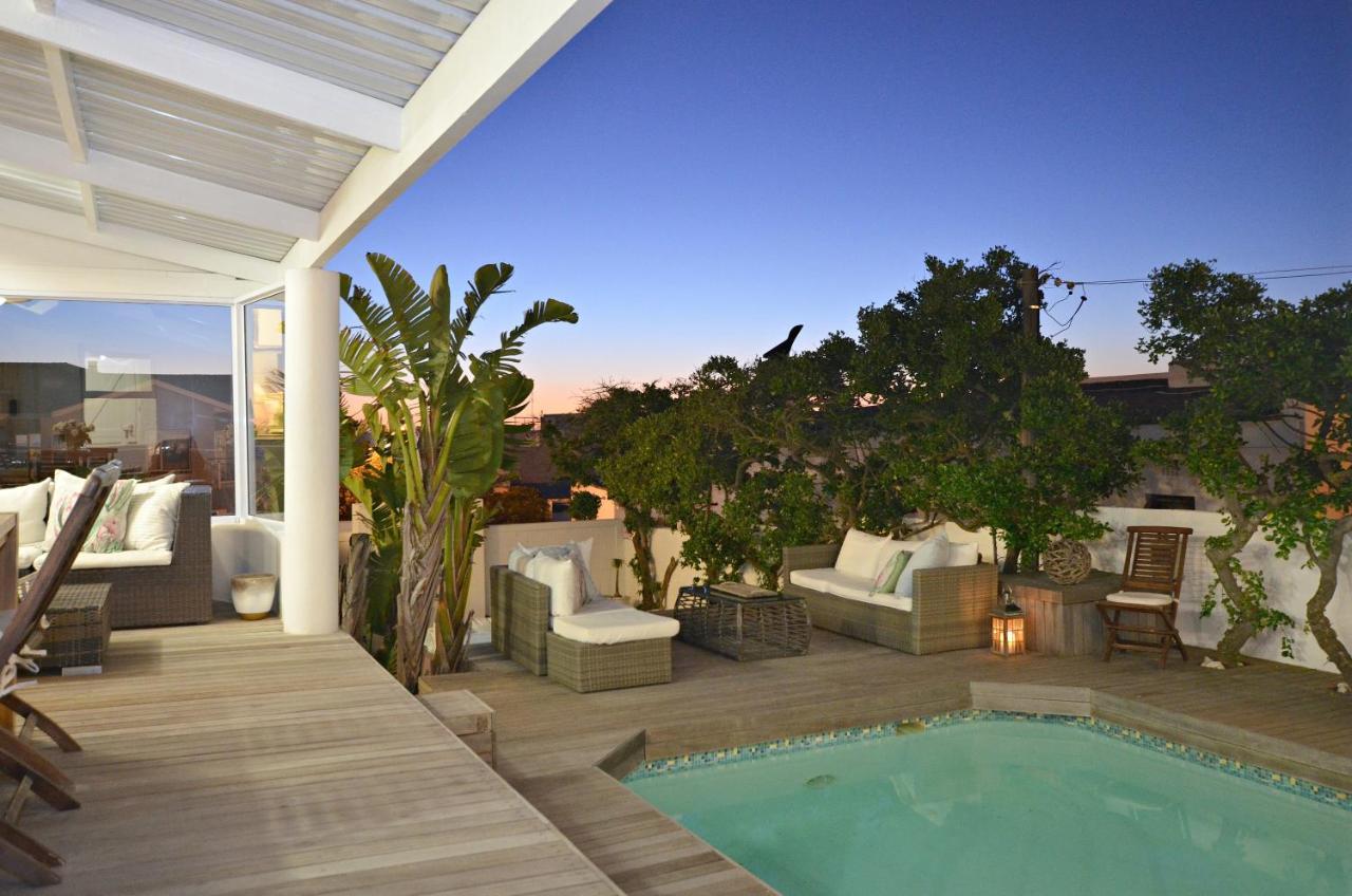 White Waves Beach House Bloubergstrand Eksteriør billede