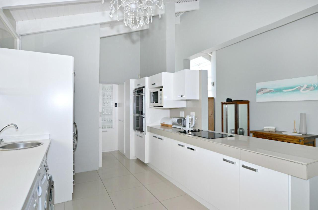 White Waves Beach House Bloubergstrand Eksteriør billede